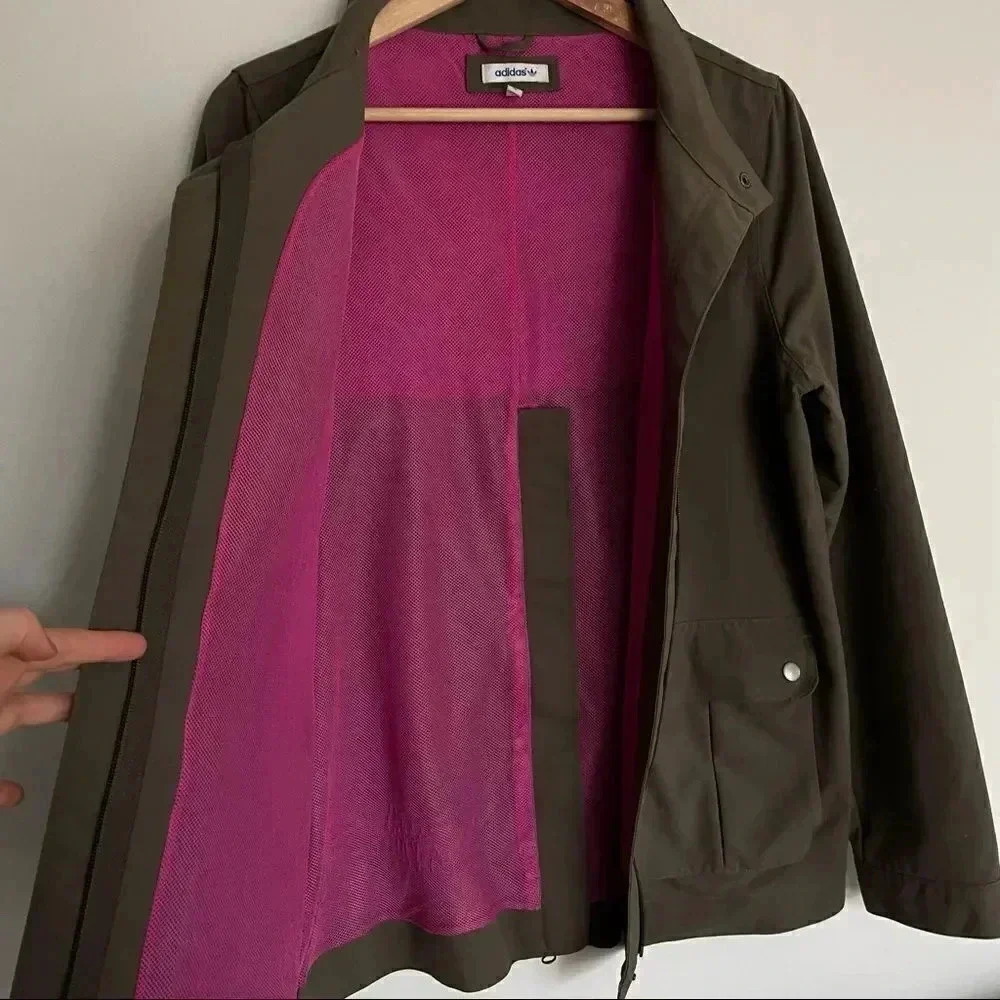 Adidas | Sports Coat with Back Vent and Snap Opening - Picture 6 of 11